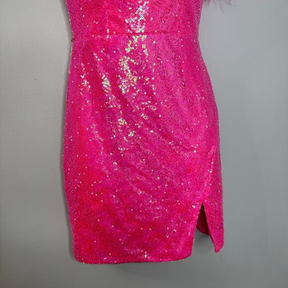 Colors Dress Style #3016 Mini Dress Hot Pink Sequin/Feather One Shoulder Sz 2 - Picture 2 of 13